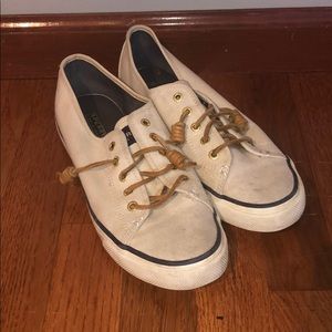Cream Sperry Top Siders